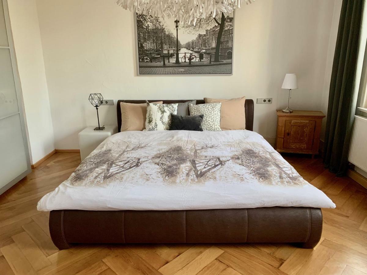 Deluxe Business City Apartments Metzingen Villa Landenberger ภายนอก รูปภาพ